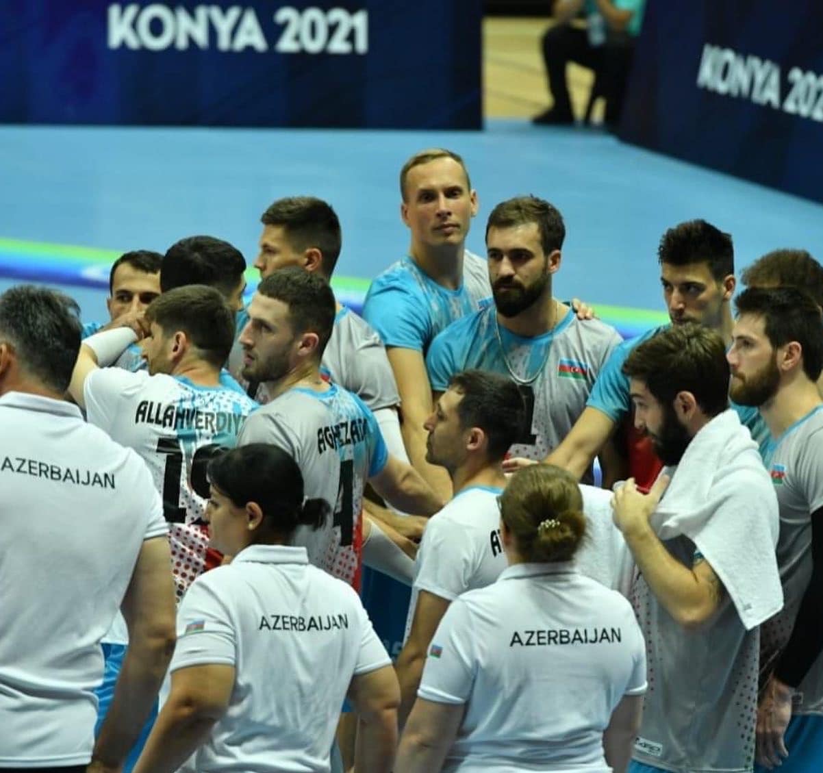 Kişi voleybolçularımız İslamiadaya qələbə ilə başladılar - FOTO